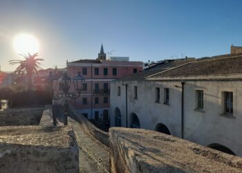 Alghero: detenzione ai fini di spaccio di sostanze illecite, arrestate tre persone