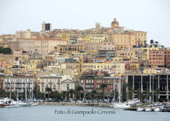 In occasione della Giornata Nazionale del Mare, venerdì 11 aprile 2025, la Marina Militare accoglierà cittadini e visitatori nelle proprie basi