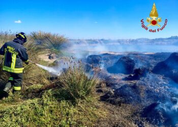 Capoterra: incendio in località Pisighittu
