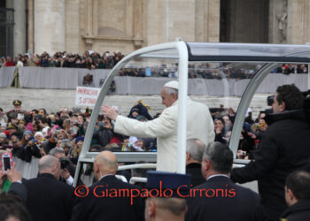 Alessandra Todde (presidente della Regione Sardegna): «La scomparsa di Papa Francesco lascia un vuoto incolmabile. Senza di lui la pace è più lontana»