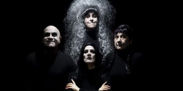 Martedì 27 maggio, a Sardara, per il Tragogò FEST 2025 / Festival della Risata del Teatro Tragodia, va in scena “Diversi?! Unici!!”