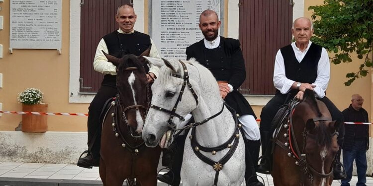 Padria: i cavalieri parteciperanno alla Cavalcata sarda