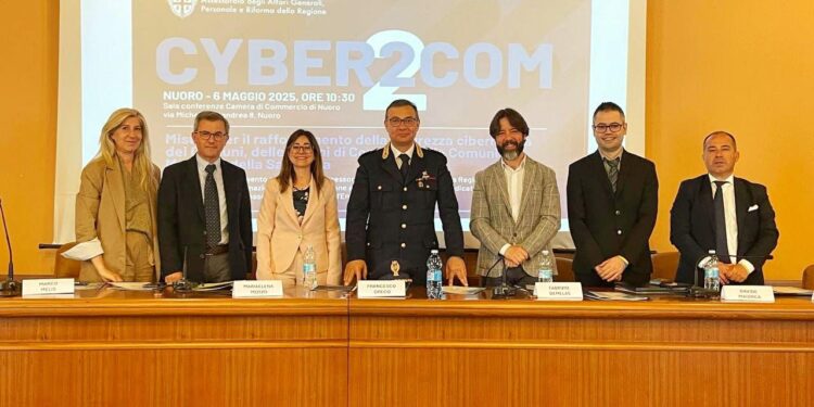Ieri, nella sala conferenze della Camera di Commercio di Nuoro, si è svolto l’incontro pubblico di presentazione di Cyber2COM