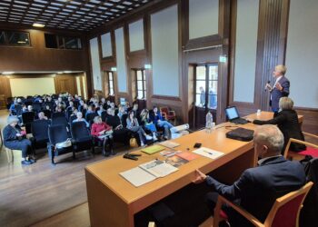 Stamane un corso organizzato dalla Asl 5 di Oristano: «Fare rete per ridurre lo spreco alimentare»