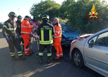 Scano di Montiferro: incidente stradale nella zona industriale