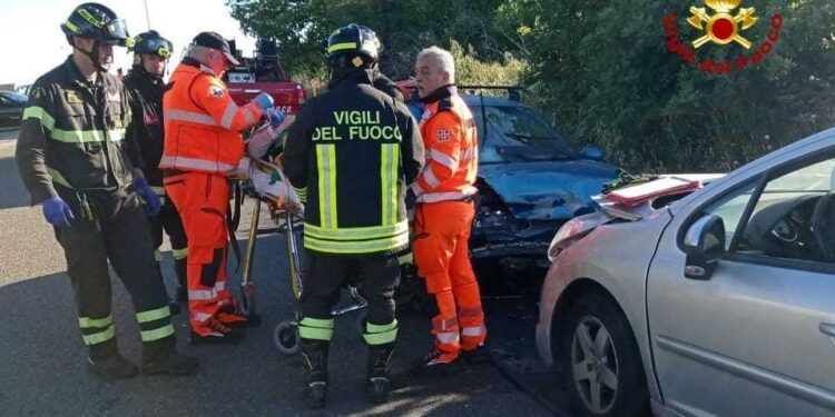 Scano di Montiferro: incidente stradale nella zona industriale