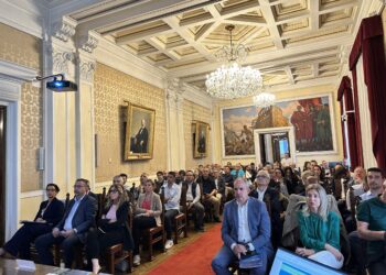 Una platea numerosa e attenta ha partecipato alla tappa sarda giro d’Italia per le Comunità Energetiche Rinnovabili
