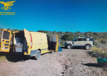 Campeggio abusivo lungo il litorale di Tortolì e Barisardo: la stazione forestale di Tortolì ha elevato 4 sanzioni 