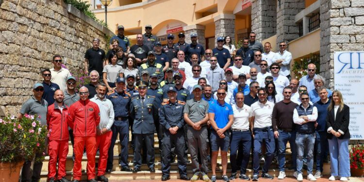 Grande partecipazione alla giornata ambientale “Smeralda Holding Blue Day” per la pulizia dei fondali della Marina di Porto Cervo