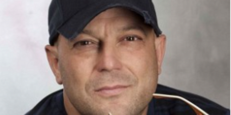 Sabato 10 maggio, a Sardara, il teatro Tragodia presenta il 2° Festival della Risata