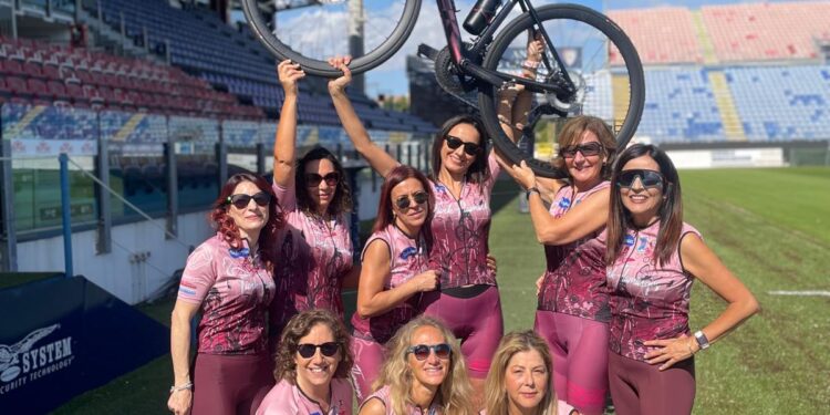 Domenica 25 maggio nuove pedalate contro il cancro con Pink Flamingos in tour 2025