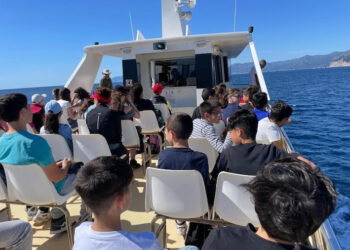 Orosei: studenti a lezione di acquacoltura e sostenibilità da Aqua De Mâ