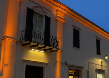 Il Palazzo del Marchese si tinge d’arancio per la Giornata della distrofia facio-scapolo-omerale