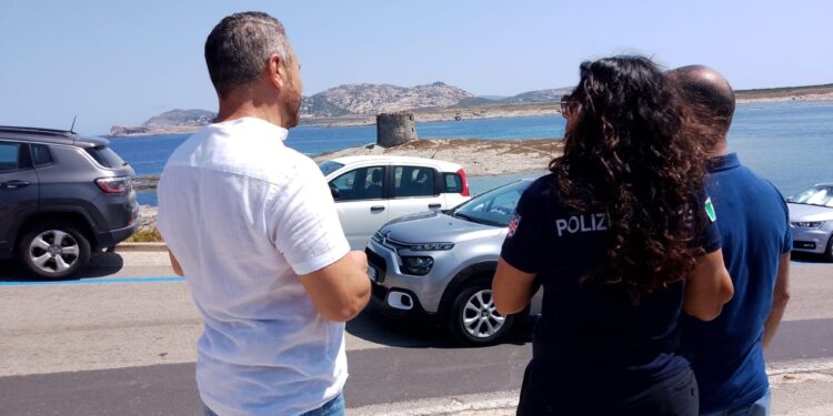 Stintino dice “No” al commercio abusivo ambulante