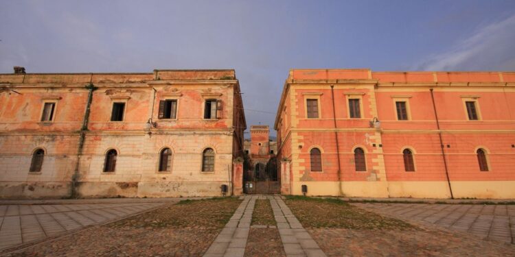 Via ai lavori di recupero dell’ex colonia penale di Castiadas