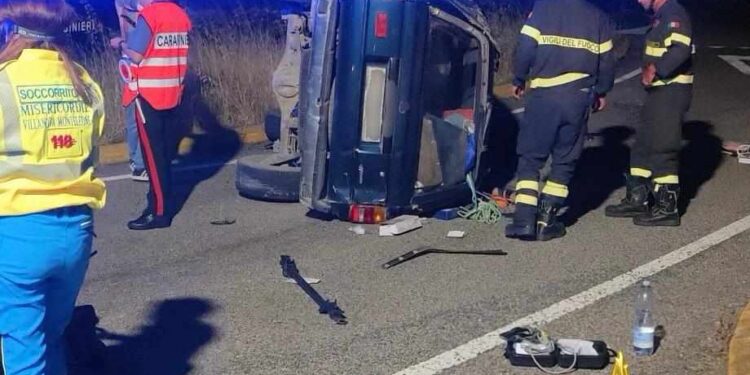 Incidente stradale all’altezza del bivio di Villanova Monteleone