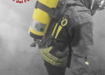 Olbia: incendio nella veranda di un appartamento
