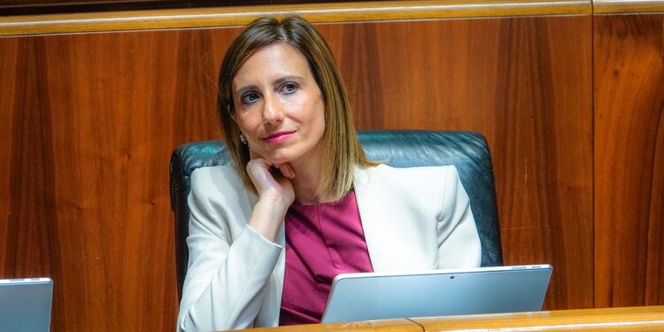 Si è tenuto oggi a Roma il primo confronto formale con la Commissione UE sul nuovo progetto di continuità territoriale aerea promosso da Regione e Governo