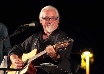 “Poni mente a me”: il nuovo progetto discografico di Beppe Dettori