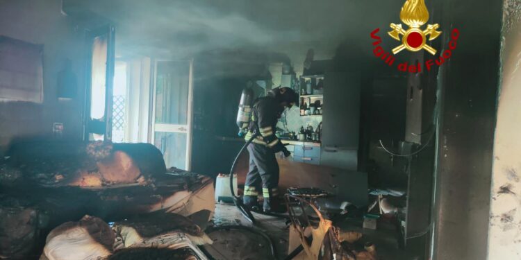 Siniscola: a fuoco un’abitazione a “S’erenargiu”