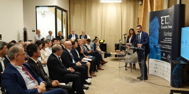 A Osaka, sala gremita di investitori giapponesi e grande attenzione per l’iniziativa “Invest in Sardinia”