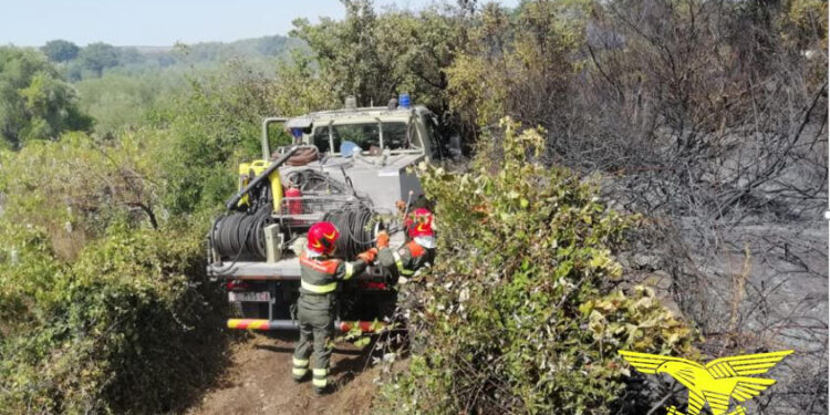 Incendi a San Giovanni Suergiu, Muravera, Riola Sardo e Quartucciu