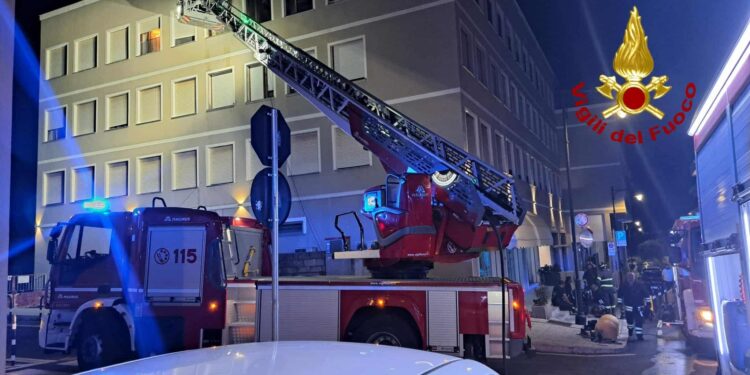 Olbia: a fuoco un appartamento in via De Filippi