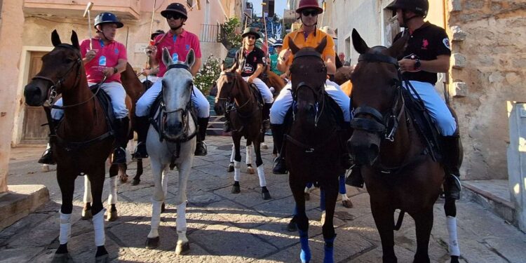 Italia Polo-Challenge Porto Cervo, da giovedì 17 a domenica 20 luglio la quinta edizione