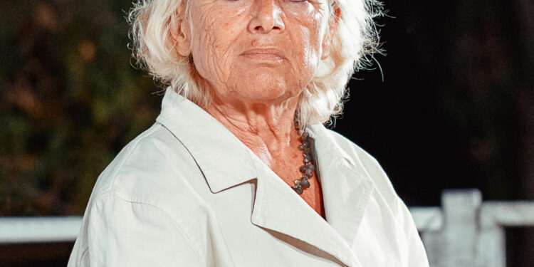 Éntula: Giuliana Sgrena a Porto Torres, Villagrande Strisaili e Assemini