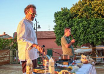 Banari: grande successo per la “Sagra della cipolla dorata”