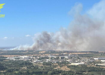 Incendi a Teulada, Carloforte, San Gavino Monreale, Budoni, Villasor ed Esporlatu