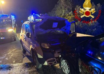 Incidente stradale sulla statale 125, quattro persone in ospedale