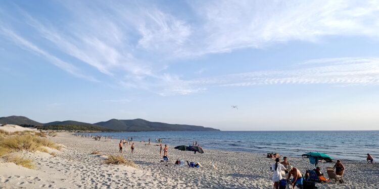 Nuovo avviso di condizioni meteo avverse per temperature molto elevate dalle 10.00 di domani 27 alle 20.00 di giovedì 28 agosto