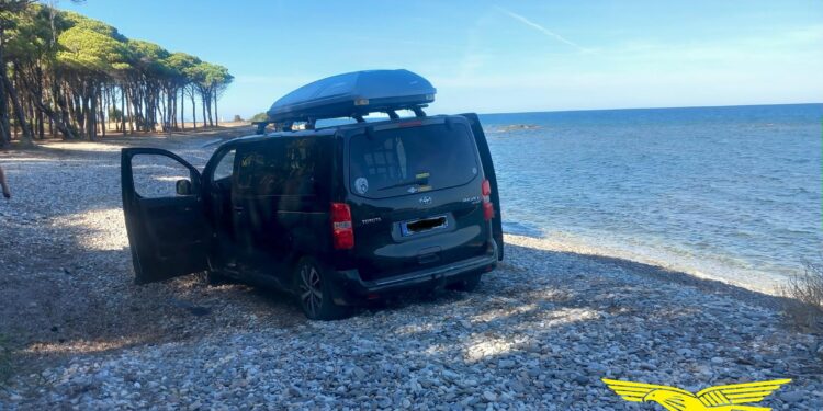 Il Corpo forestale ha sanzionato un camperista nella spiaggia dei Confetti a Siniscola