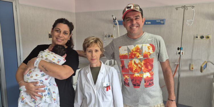 Parto da record al San Martino di Oristano: Martina ha pesato 5 chili e 250 grammi