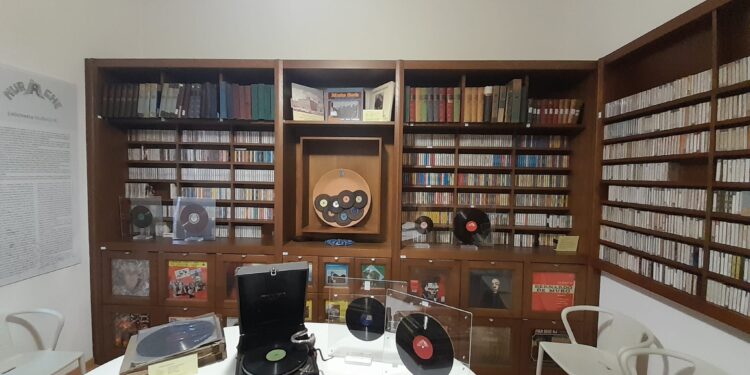 Olbia: “La storia siamo noi” all’Archivio Mario Cervo