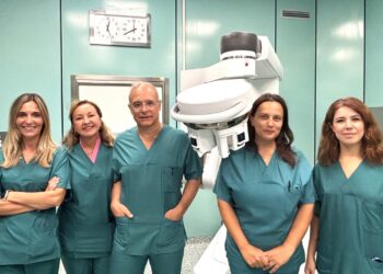 Tumore al seno, alla Breast Unit dell’Aou di Sassari la mastectomia robotica nipple-sparing