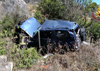 Orani: incidente stradale sulla statale 537