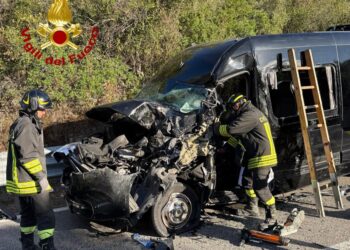 Incidente stradale tra Olbia e Arzacheba, 7 feriti