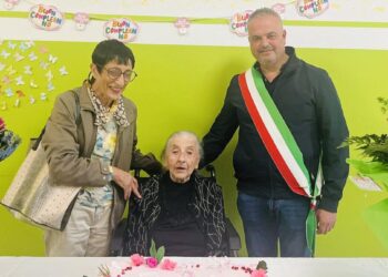 Thiesi: i 102 anni di zia Toia Ruda