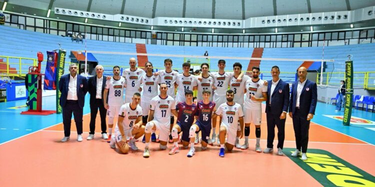 Il Cus Cagliari volley ha perso 3 a 2 all’esordio contro Acqui Terme Simeon