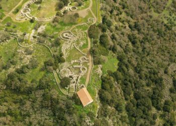 Un secolo di ricerche archeologiche a Santa Vittoria di Serri. Per la prima volta esposti i reperti taramelliani
