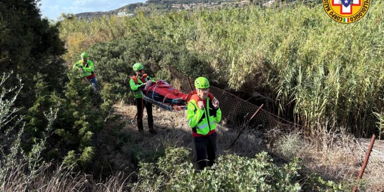 Sinnai: soccorsa un’escursionista in difficoltà a Solanas