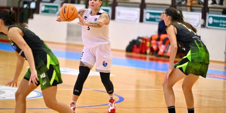 Sconfitta interna per il Cus Cagliari con Ragusa nella A2 di basket femminile