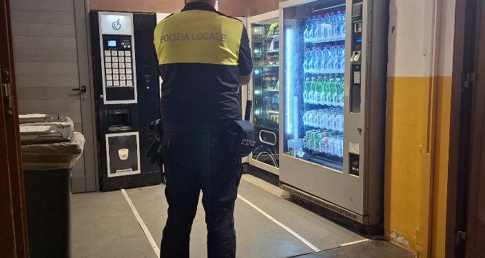 Alghero: vendita di alcolici a minorenni, sanzionato il titolare di un’attività commerciale