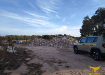 Arborea: sequestrata un’area adibita a discarica non autorizzata di rifiuti speciali