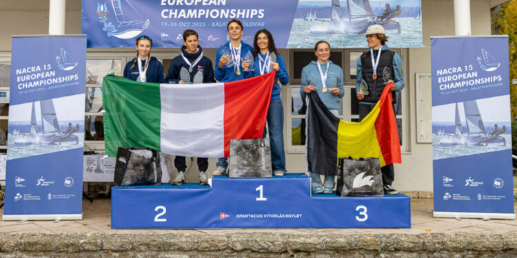 Alessandro Vargiu e Noa Lisci (WCC) si sono imposti nel campionato europeo Nacra 15