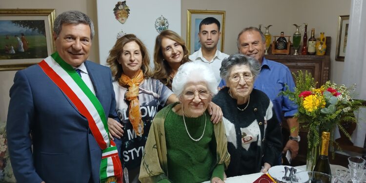 Alghero: i cent’anni di zia Elena Fadda