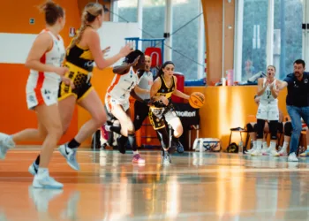La Nuova Icom cede al supplementare contro Torino: 68 a 64