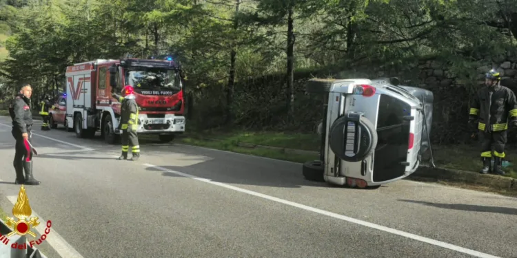 Incidente stradale sulla Nuoro-Oliena
